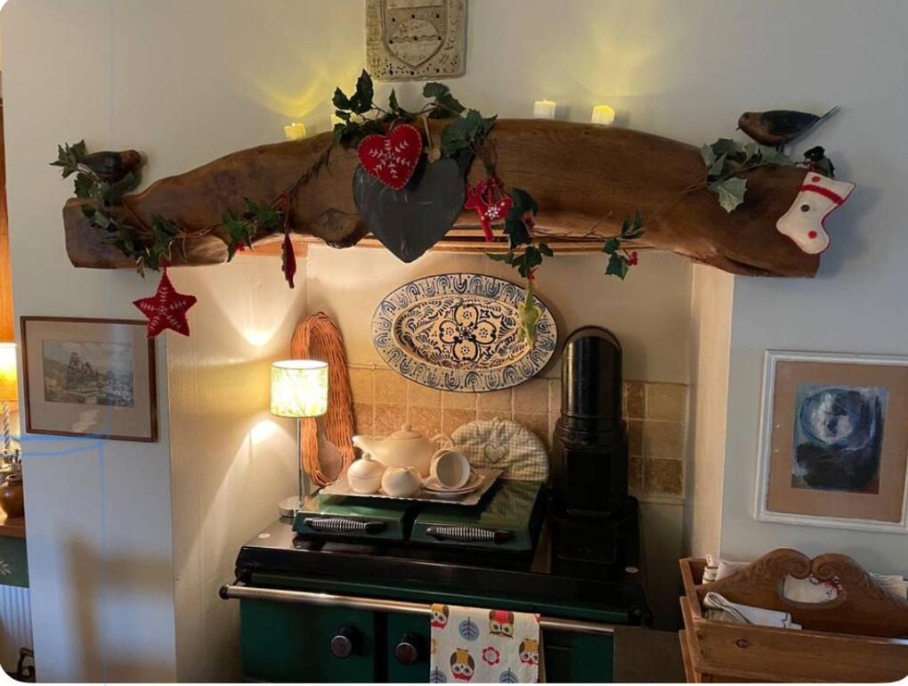 Anglesey Traditional 2 Bed Stone Cottage With Ev Amlwch Экстерьер фото