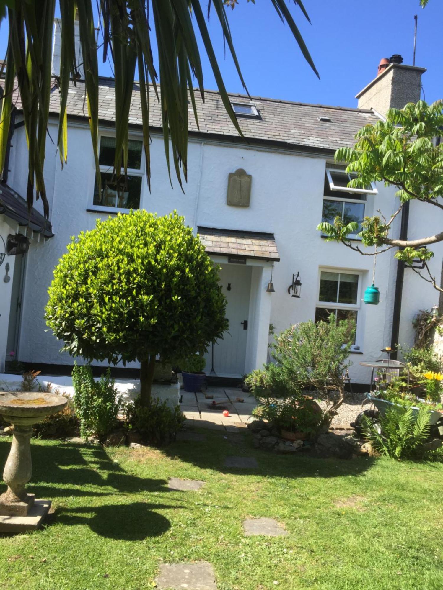 Anglesey Traditional 2 Bed Stone Cottage With Ev Amlwch Экстерьер фото